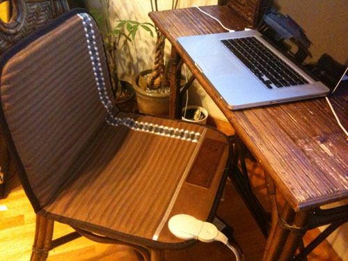 /images/minimatdesk.jpg